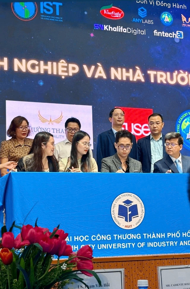 Lễ ký kết hợp tác Doanh nghiệp & Nhà trường