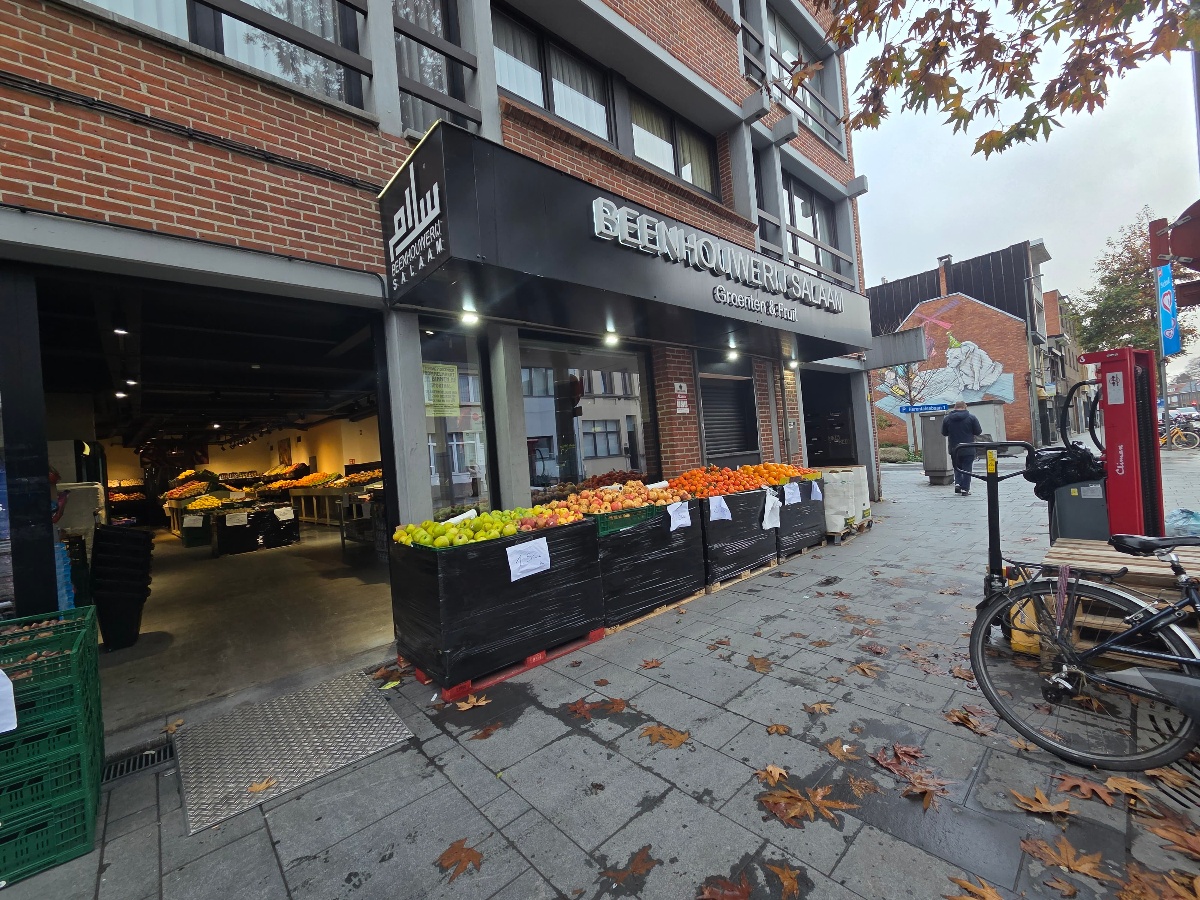 Groenten & Fruit Salaam winkel