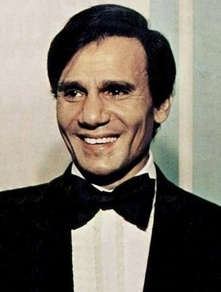 صورة فنية لعبد الحليم حافظ، العندليب الأسمر
