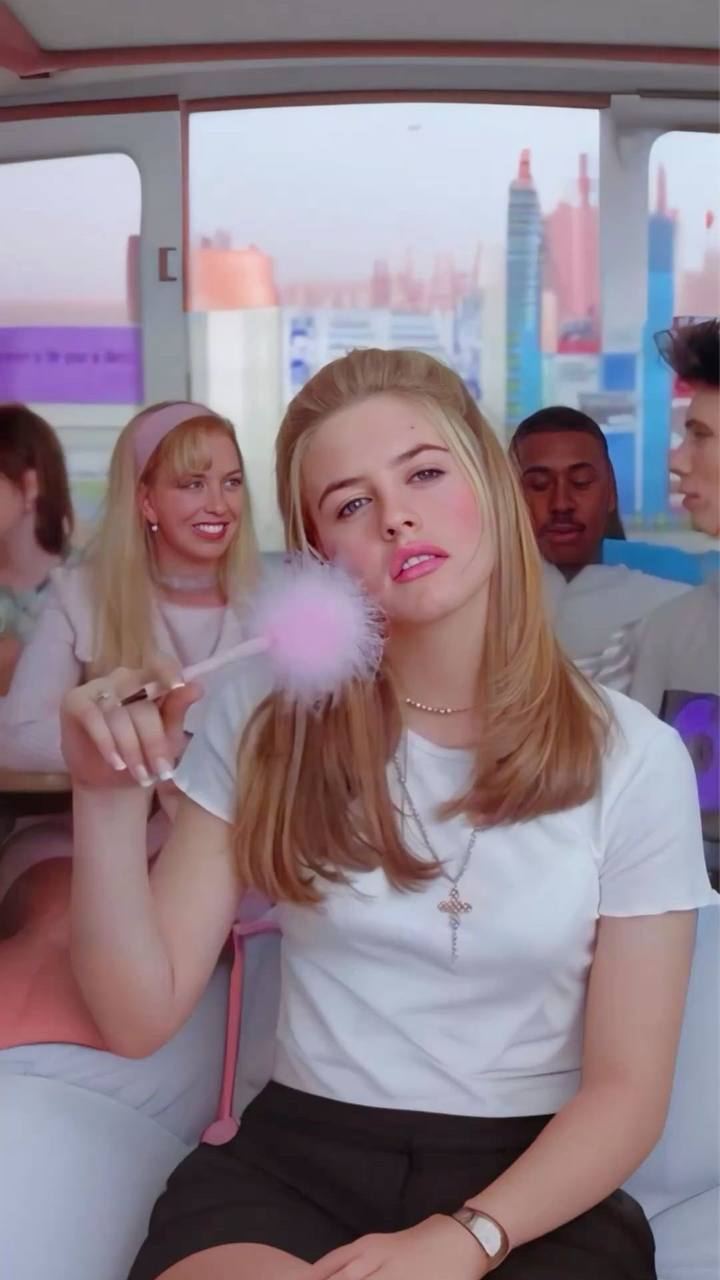 Бестолковые - кадр 1