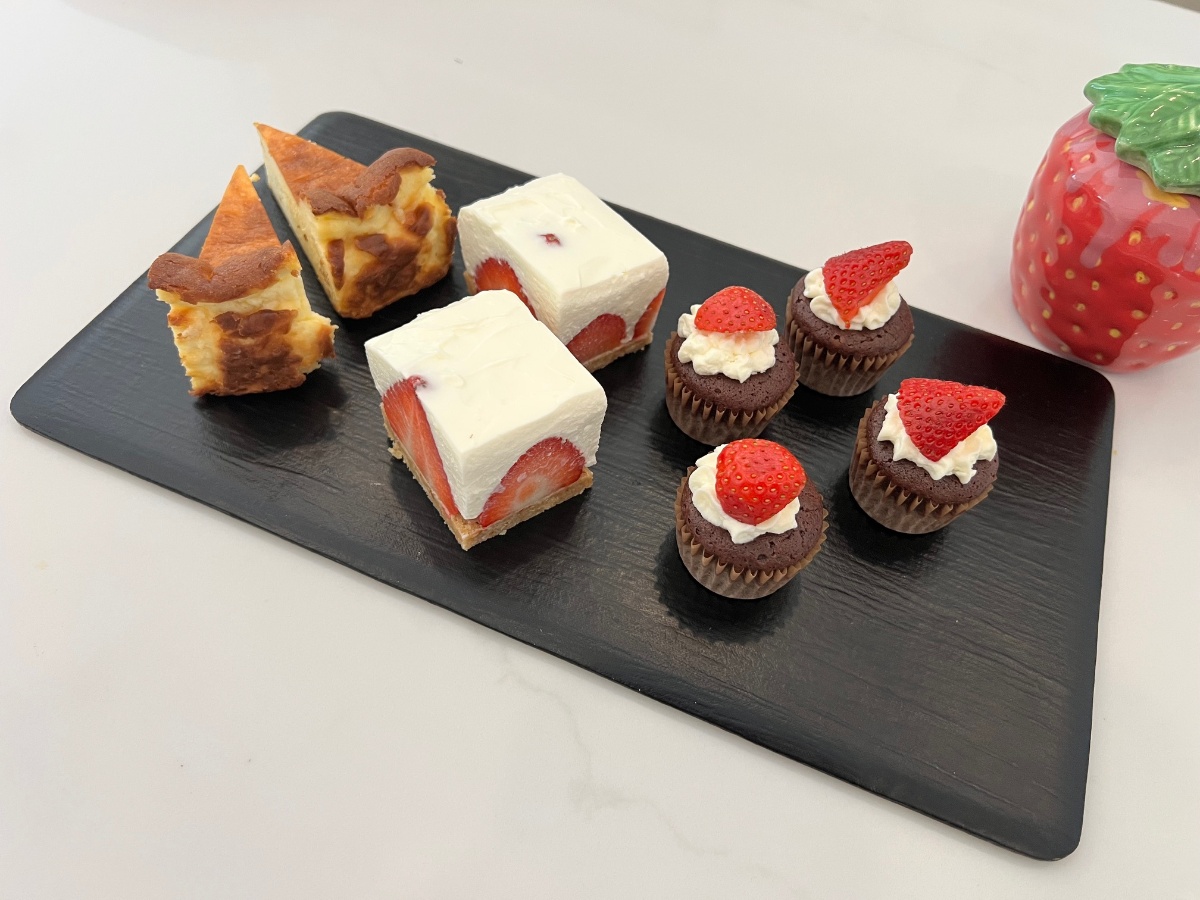 Japanese catering desserts