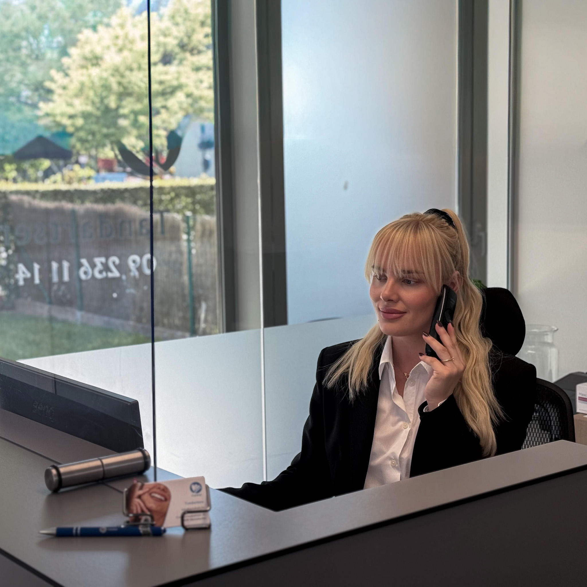 Contact achtergrond