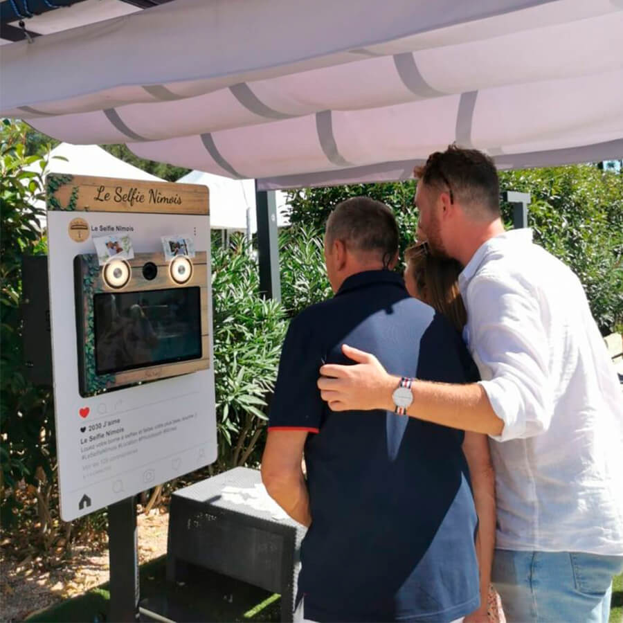 100% Autonomous Photobooth