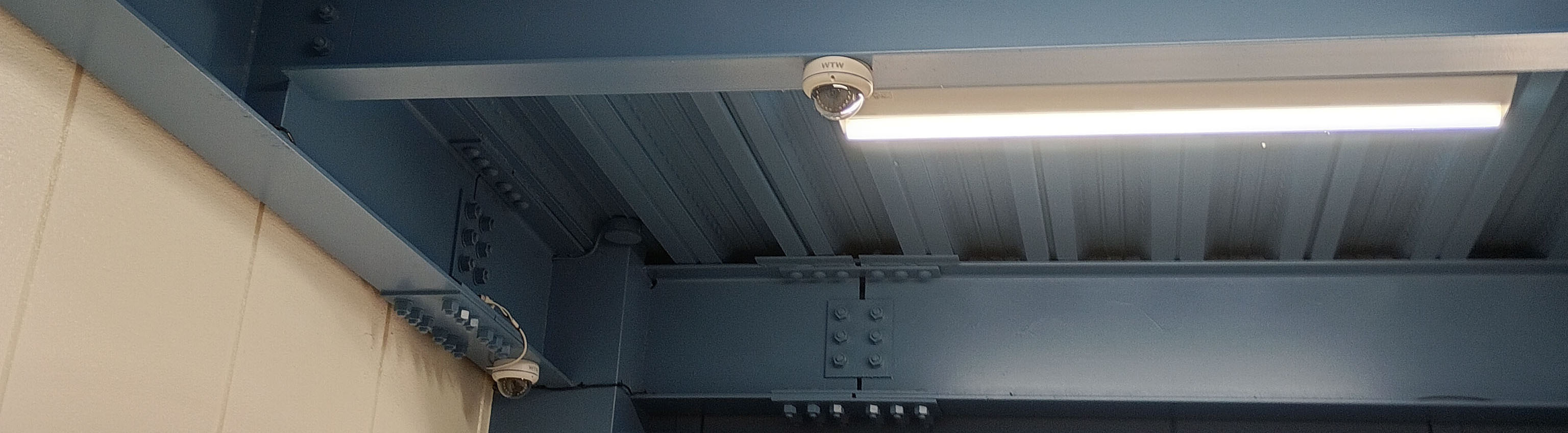 関西エリアの防犯カメラ設置工事