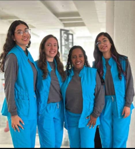 Equipo profesional de salud URI