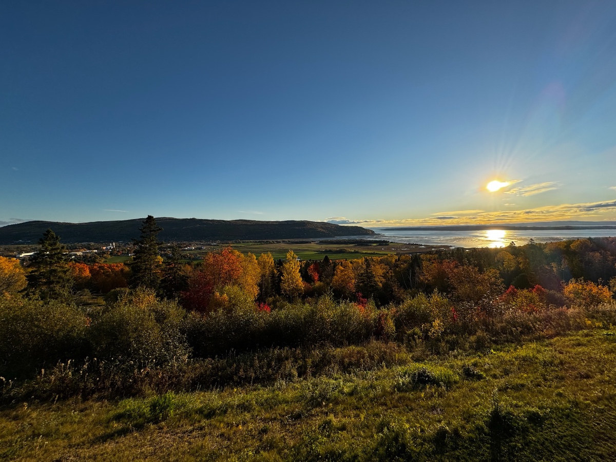 Lever de soleil à l'automne - Aurea Charlevoix Lever de soleil à l'automne