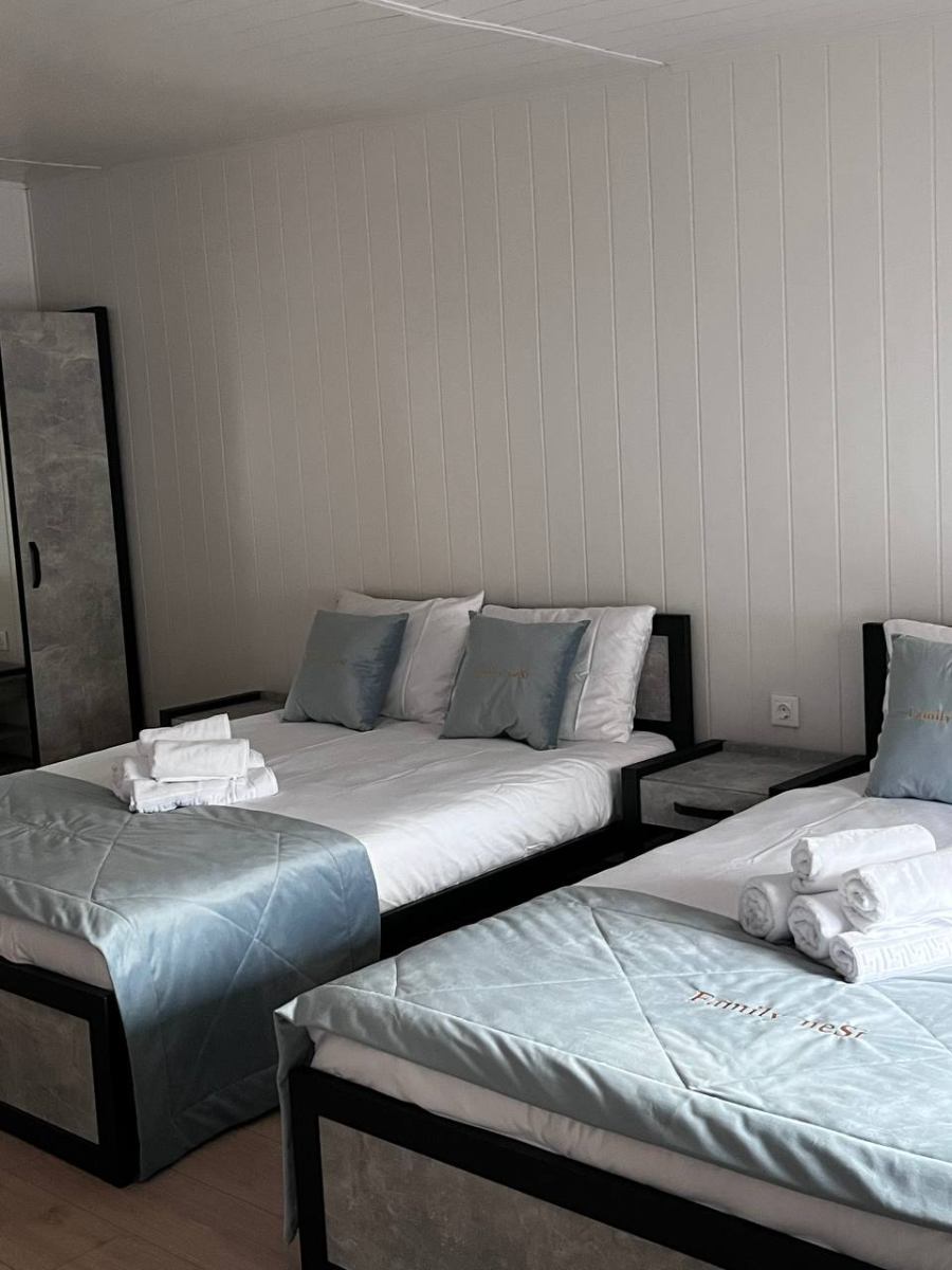 Номер Сімейний 4