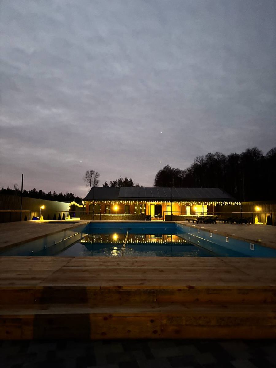 Вечірня атмосфера