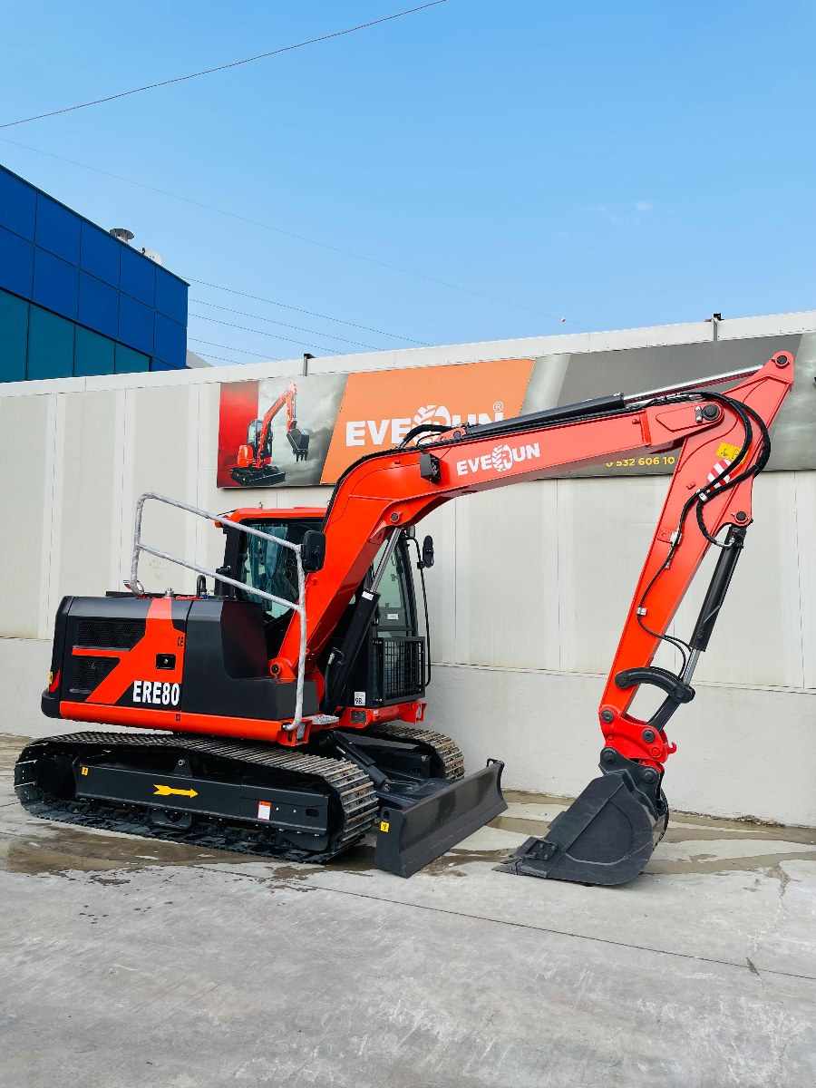Everun ERE80 Ekskavatör 3