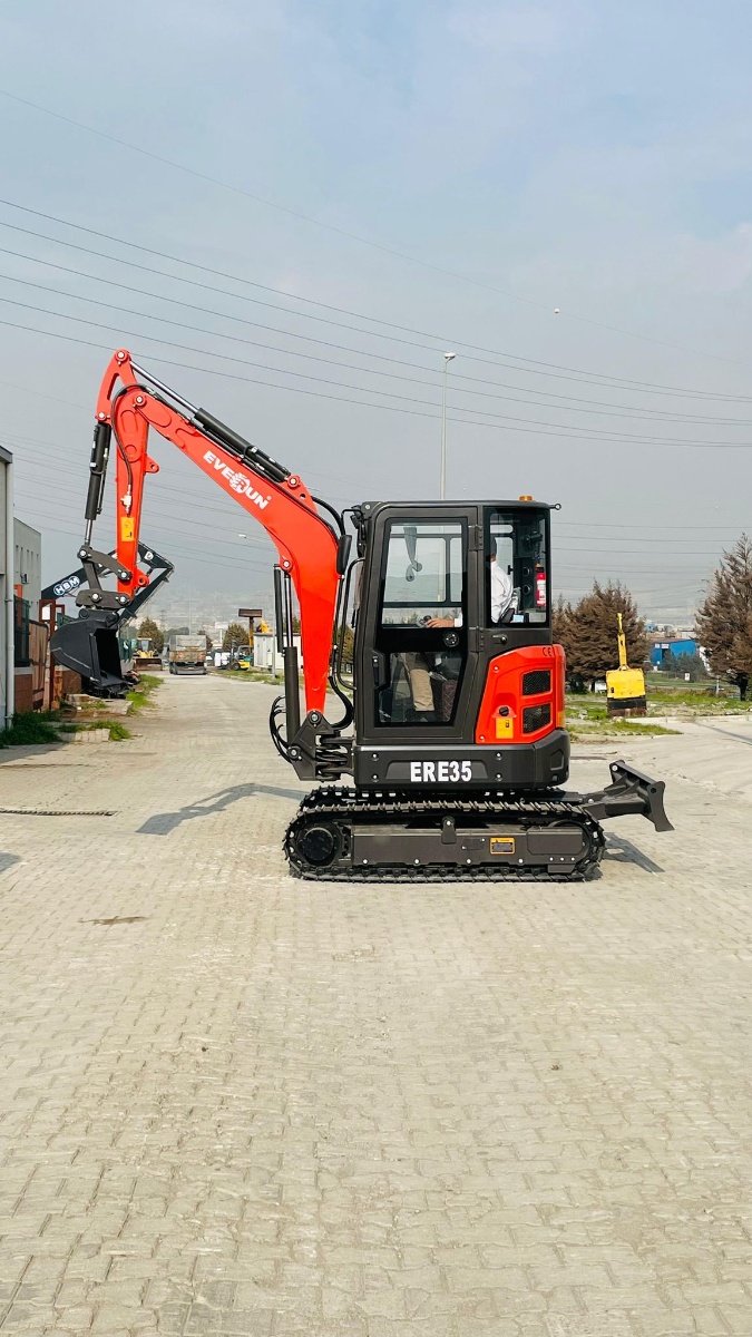 Everun ERE35 Ekskavatör 3