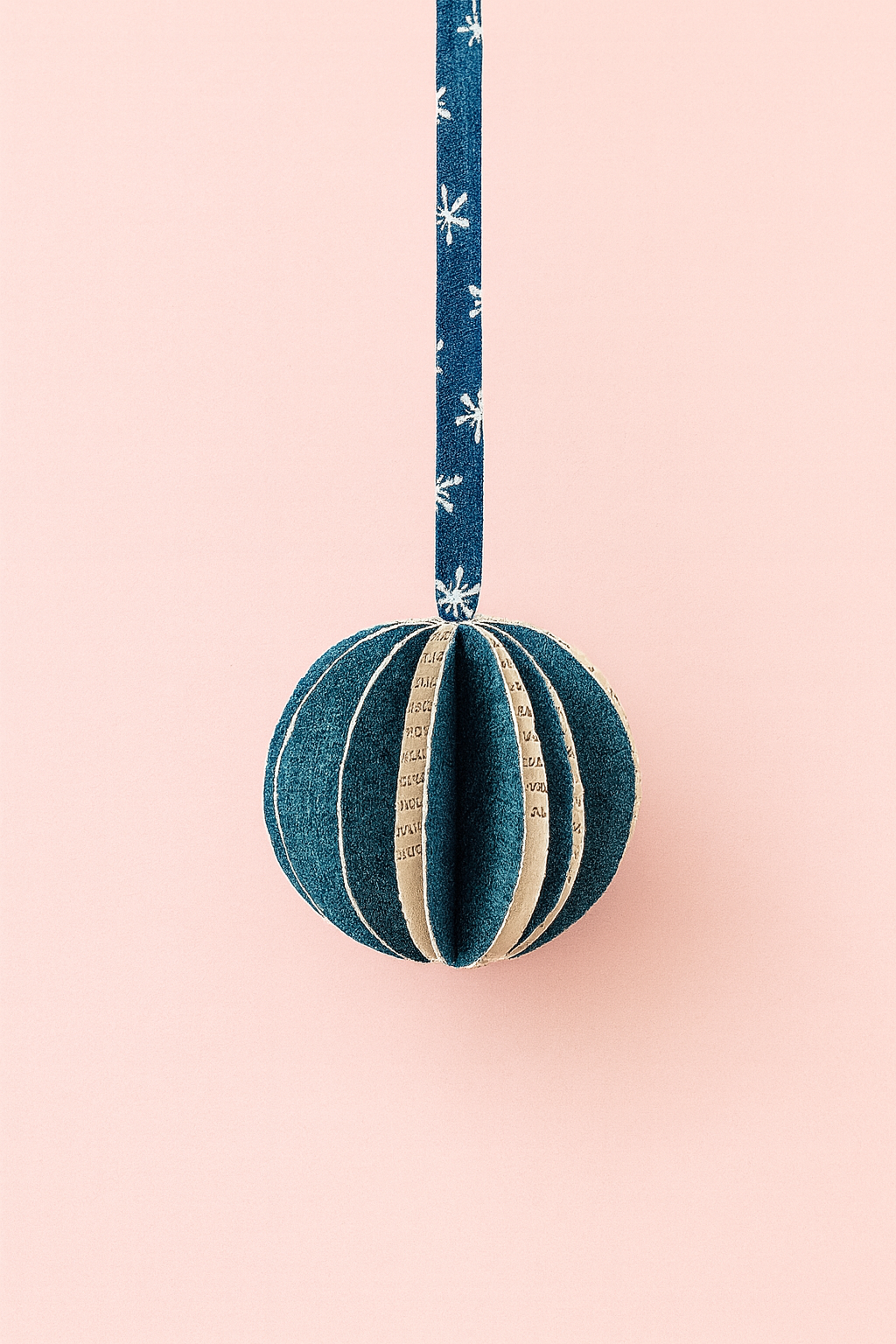 Boule de Noël – Livres Pliés (Bleu)