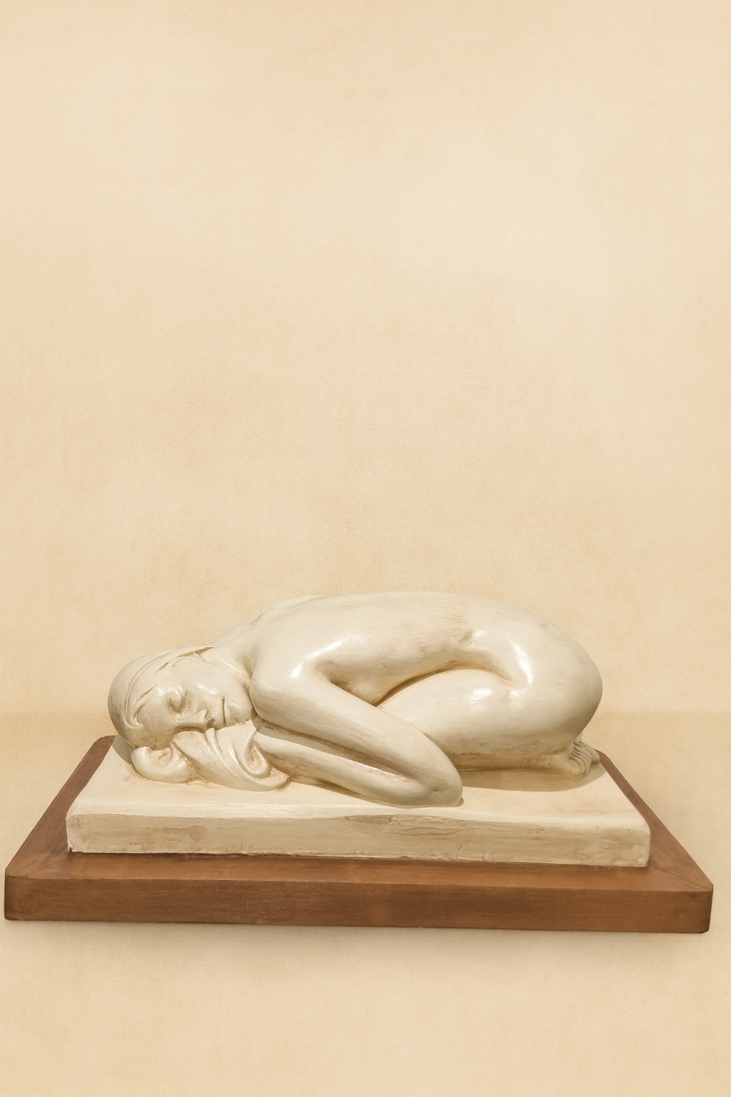 Tanaé – sculpture plâtre patiné artisanale