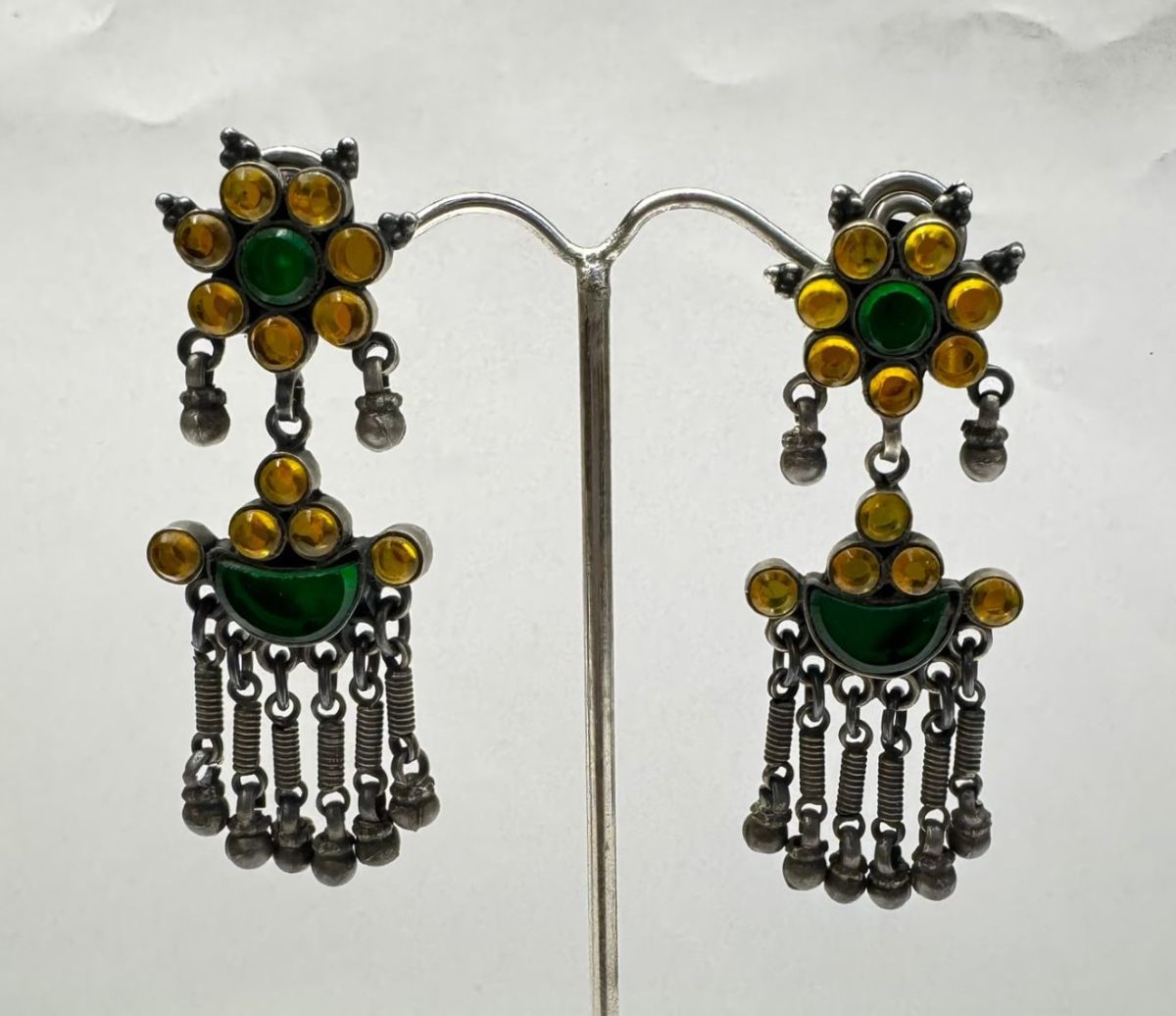 Emerald Chandbali Earrings