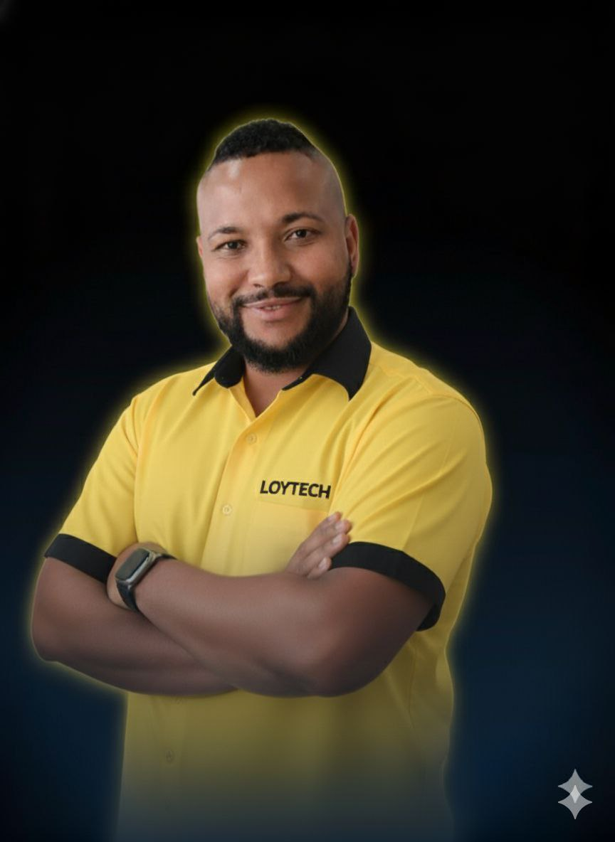 Luciano - Técnico especializado em manutenção de celulares da Loy Tech